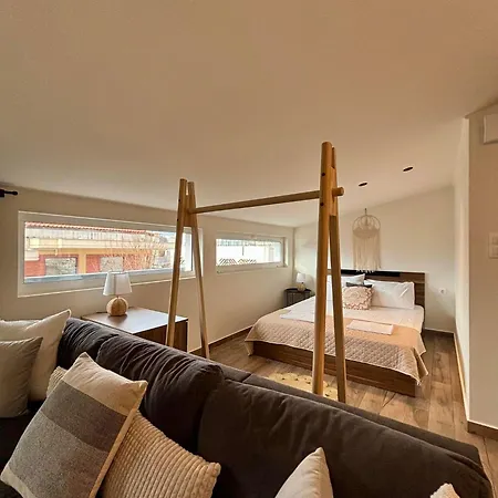 Apartment Maya N.moudania